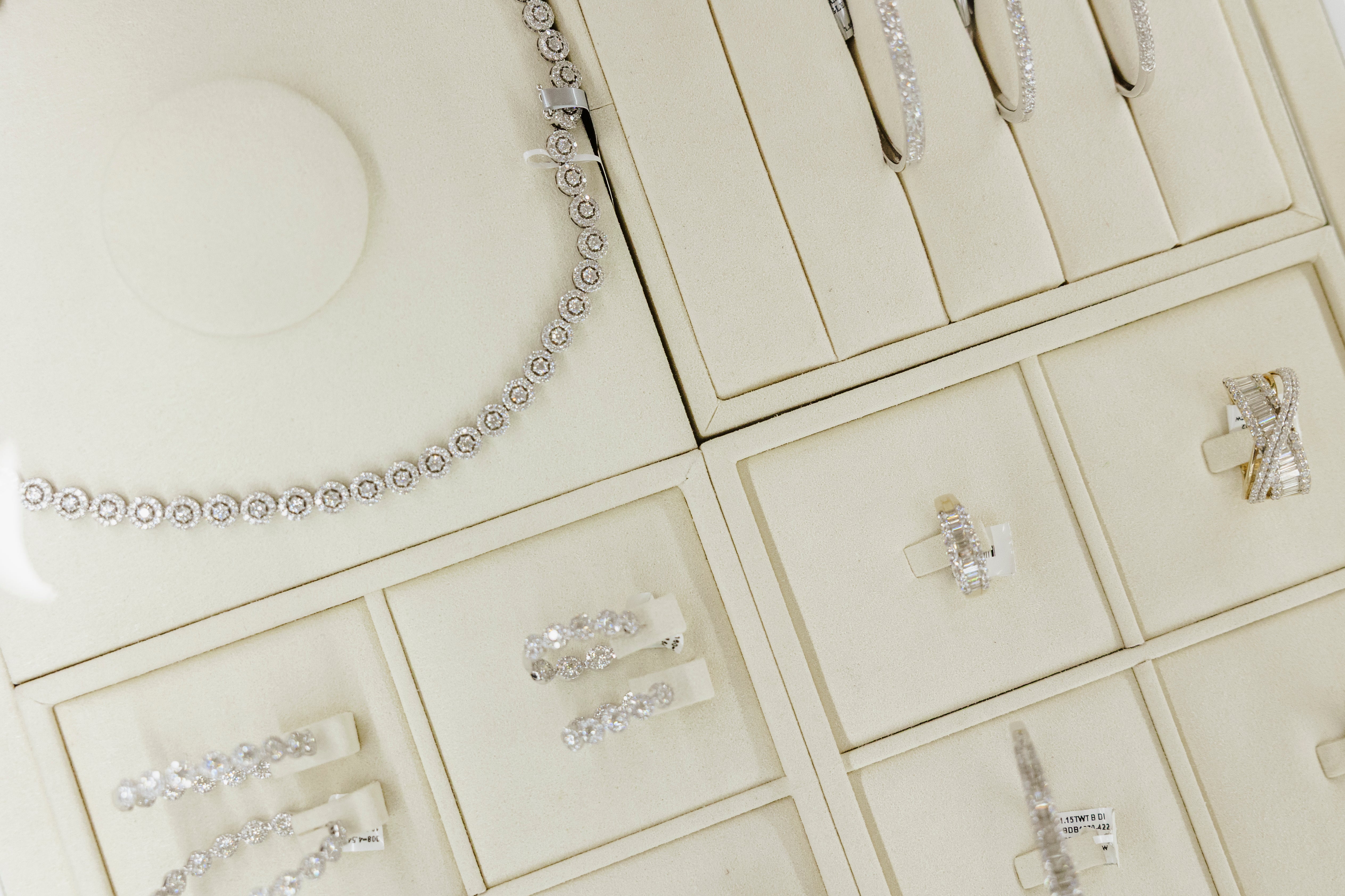 Andrew Z Diamonds & Fine Jewelry